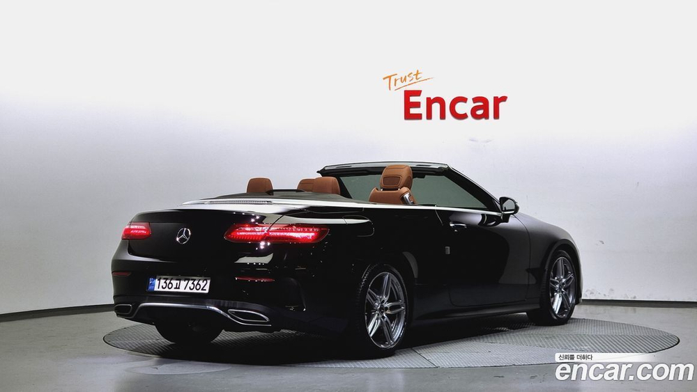 Mercedes-Benz E-Class W213 E220d Cabriolet (12.2019)