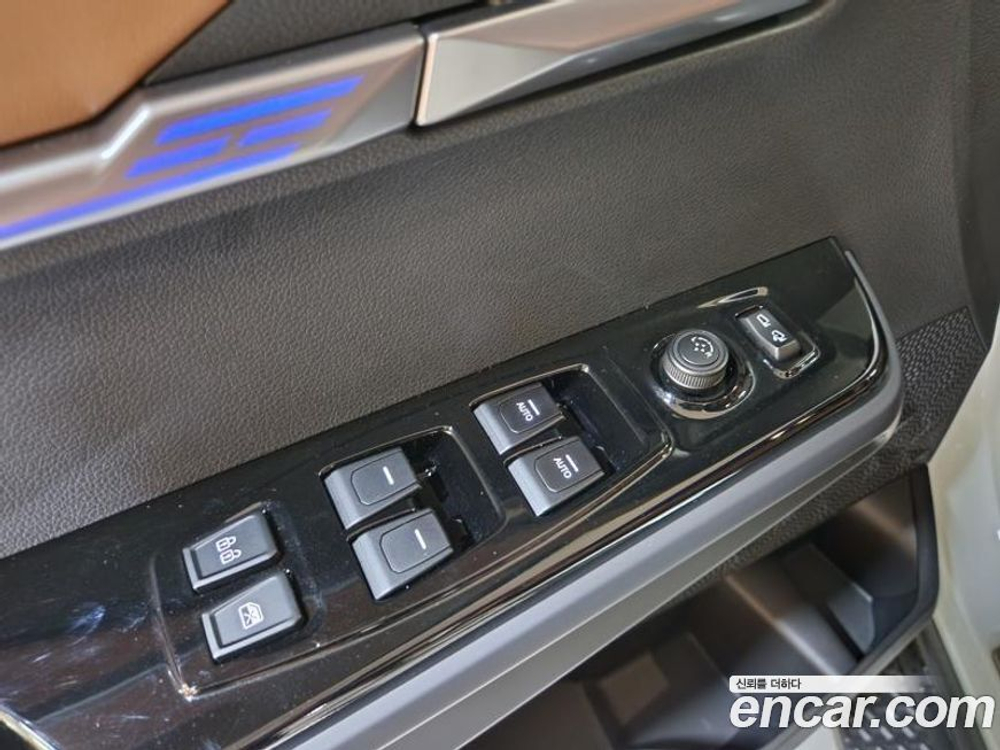 KG Mobility (Ssangyong) Torres Бензин 1.5 2WD (01.2023)