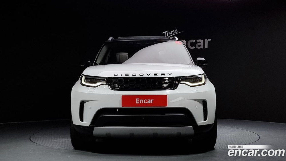 Land Rover Discovery 5 D300 HSE (03.2022)