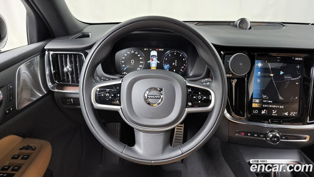 Volvo V60 Cross Country 2 Generation B5 Pro AWD (09.2020)