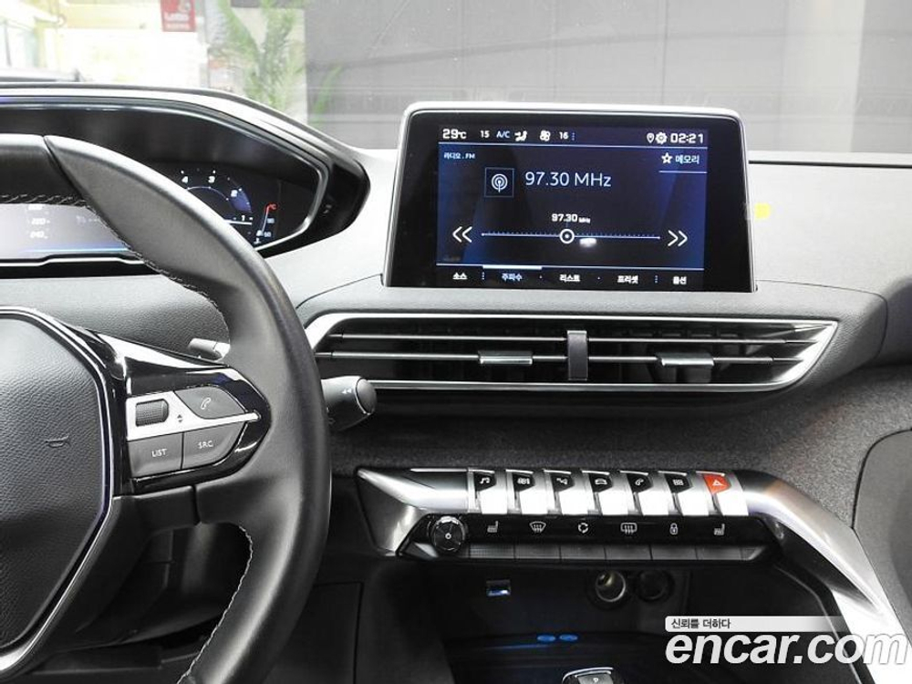 Peugeot 3008 2 Generation 1.6 BlueHDi 알뤼르 (05.2020)