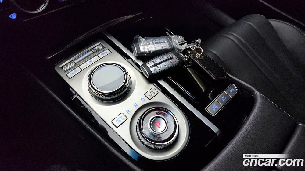 Genesis G80 (RG3) Бензин 3.5 Turbo 2WD (03.2023)