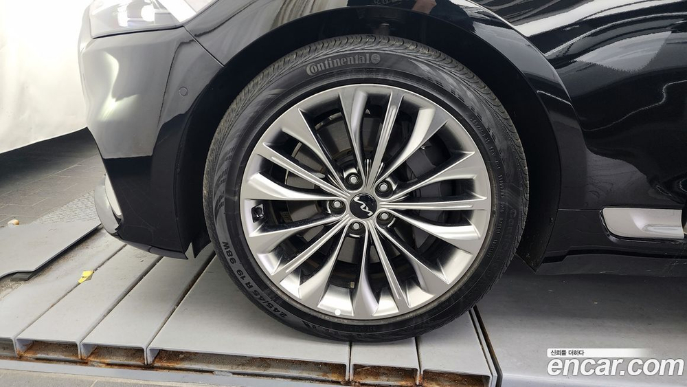 Kia The New K9 (Quoris/K900) 2 Generation 3.8 GDI AWD (03.2022)