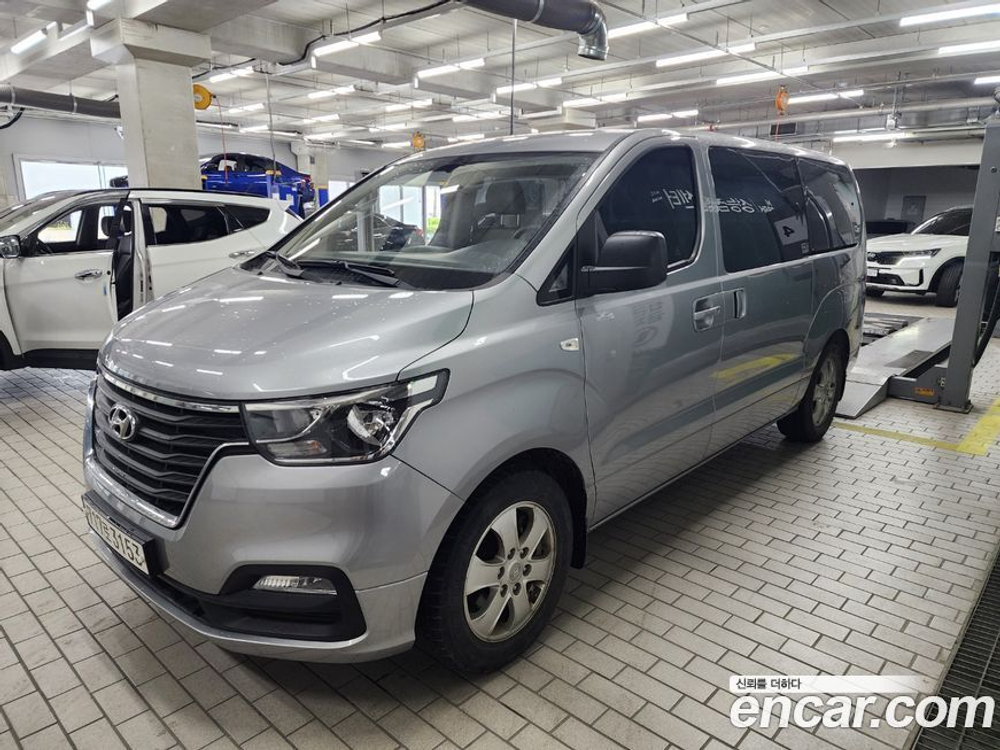 Hyundai The New Grand Starex Wagon 12인승 (12.2020)