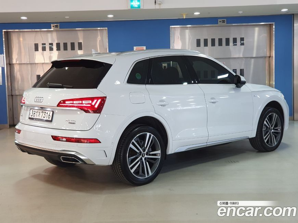 Audi Q5 (FY) 40 TDI Quattro Premium (01.2023)