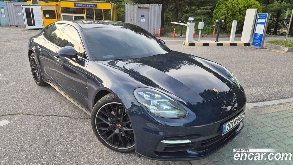Porsche Panamera (971) 3.0 AWD (07.2020)