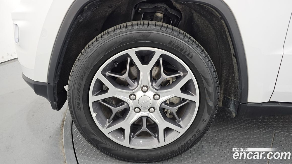Jeep Grand Cherokee 3.6 Limited (07.2021)