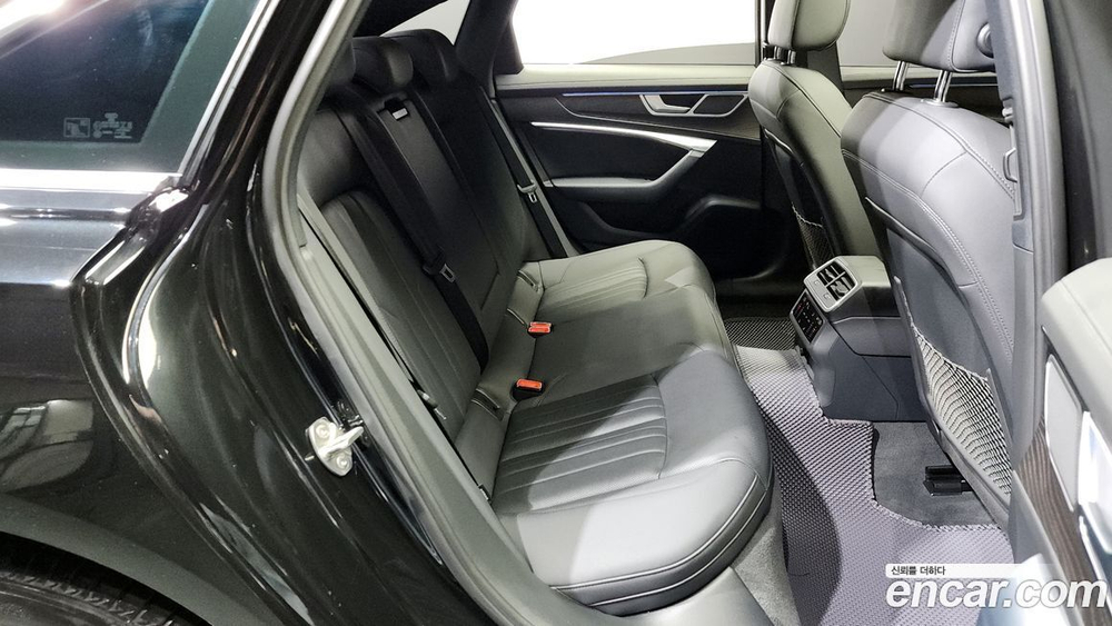 Audi A6 (C8) 45 TFSI Quattro Premium (01.2021)