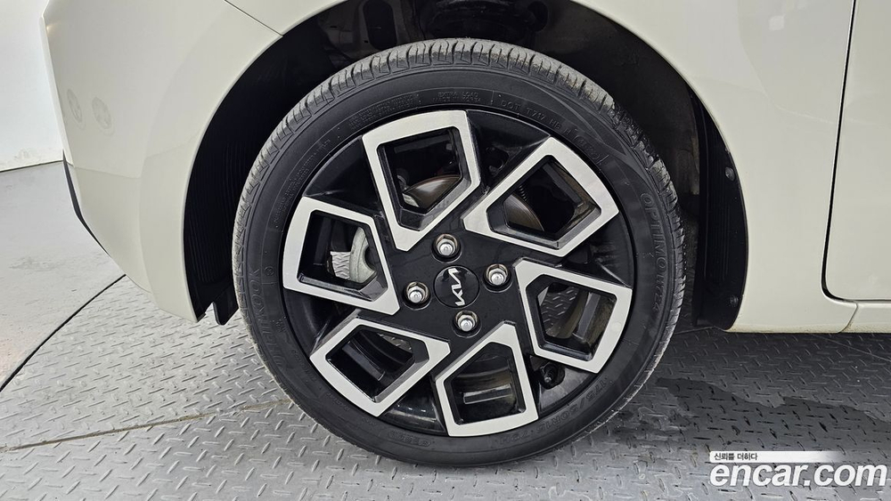 Kia The New Kia Ray Signatures (12.2022)