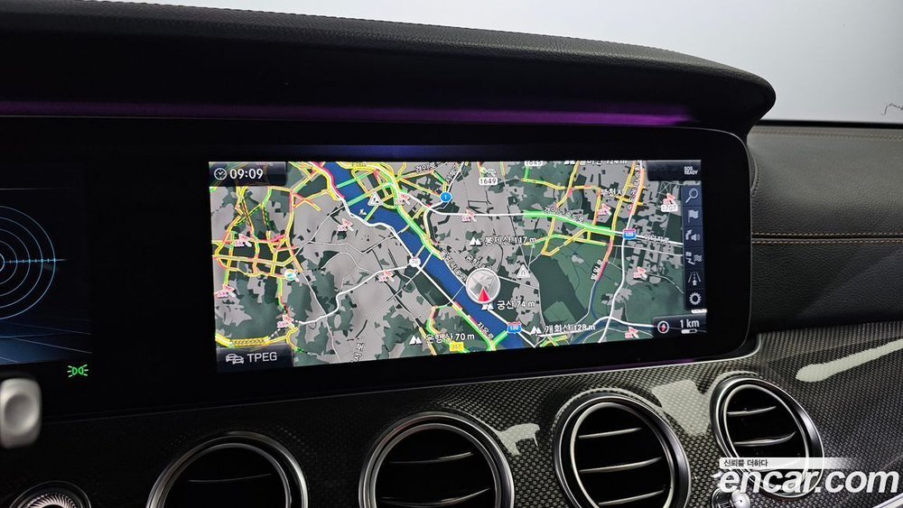 Mercedes-Benz E-Class W213 E350 4MATIC AMG Line (09.2019)