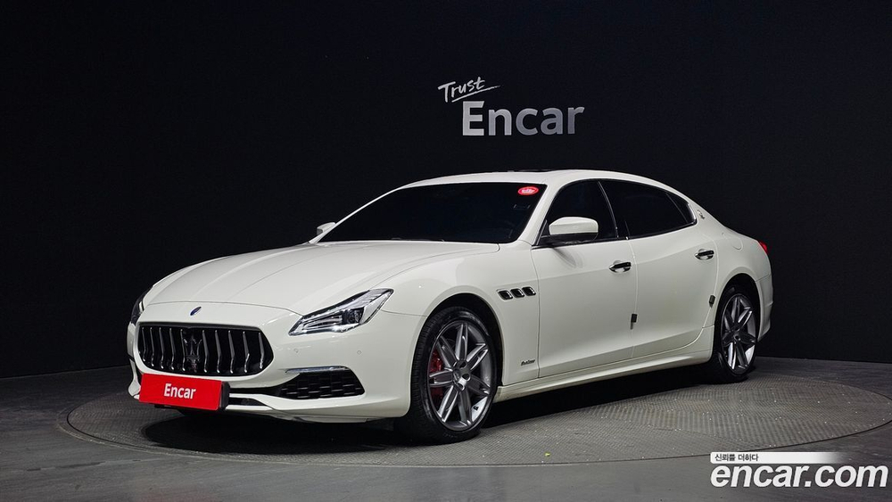 Maserati Quattroporte 3.0 Дизель GranLusso (08.2019)