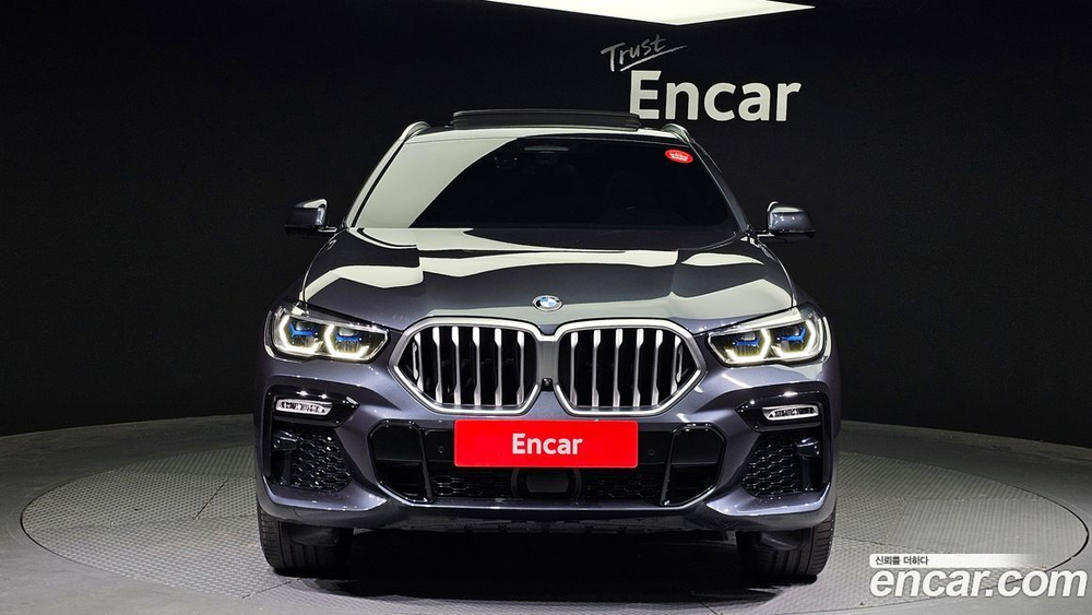 BMW X6 (G06) xDrive40i M Sports (10.2020)