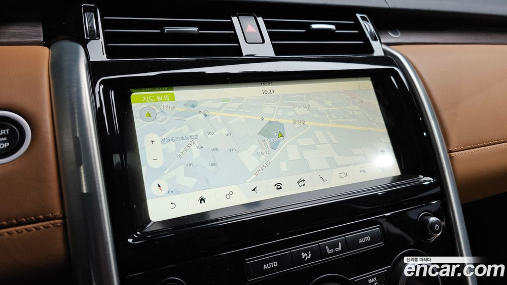 Land Rover Discovery 5 3.0 SD6 HSE Luxury (10.2019)