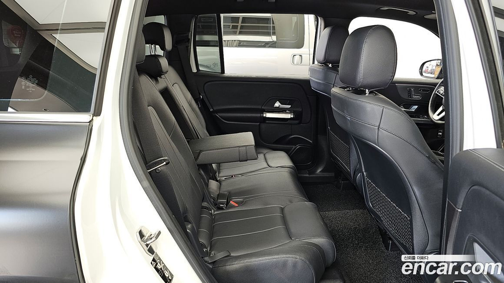 Mercedes-Benz GLB-Class X247 GLB220 (11.2020)
