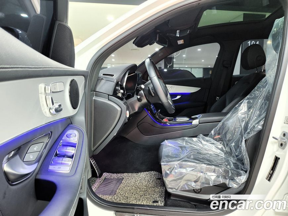Mercedes-Benz GLC-Class X253 GLC300e 4MATIC (03.2022)
