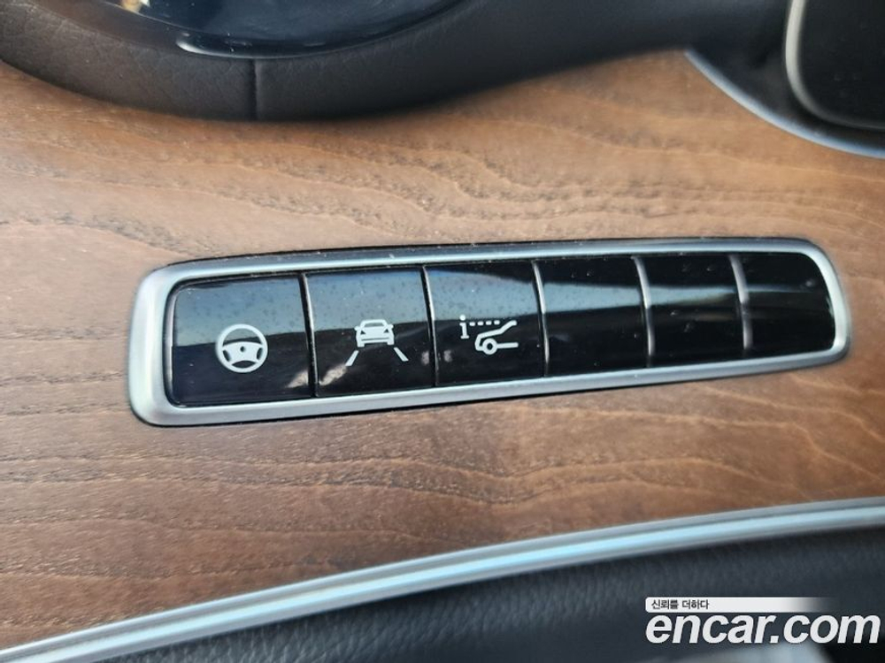 Mercedes-Benz E-Class W213 E300 4MATIC Exclusive (12.2019)