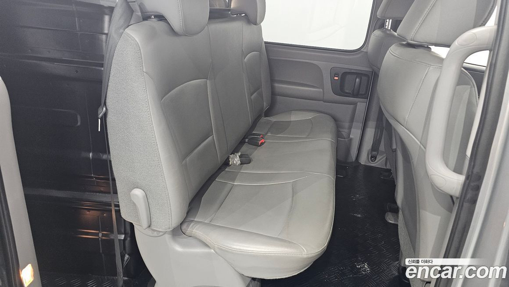 Hyundai The New Grand Starex Van 5인승 (12.2019)