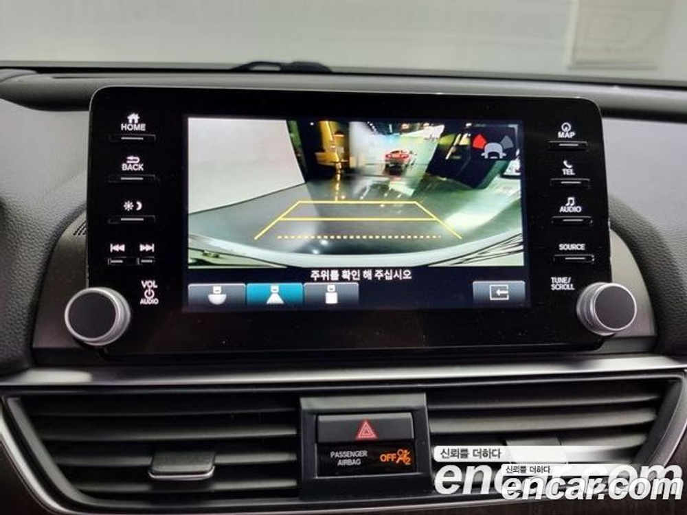 Honda Accord 10 Generation 2.0 Hybrid Touring (11.2020)