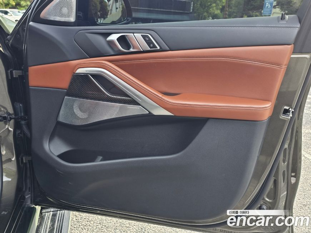BMW X6 (G06) M50i (05.2022)