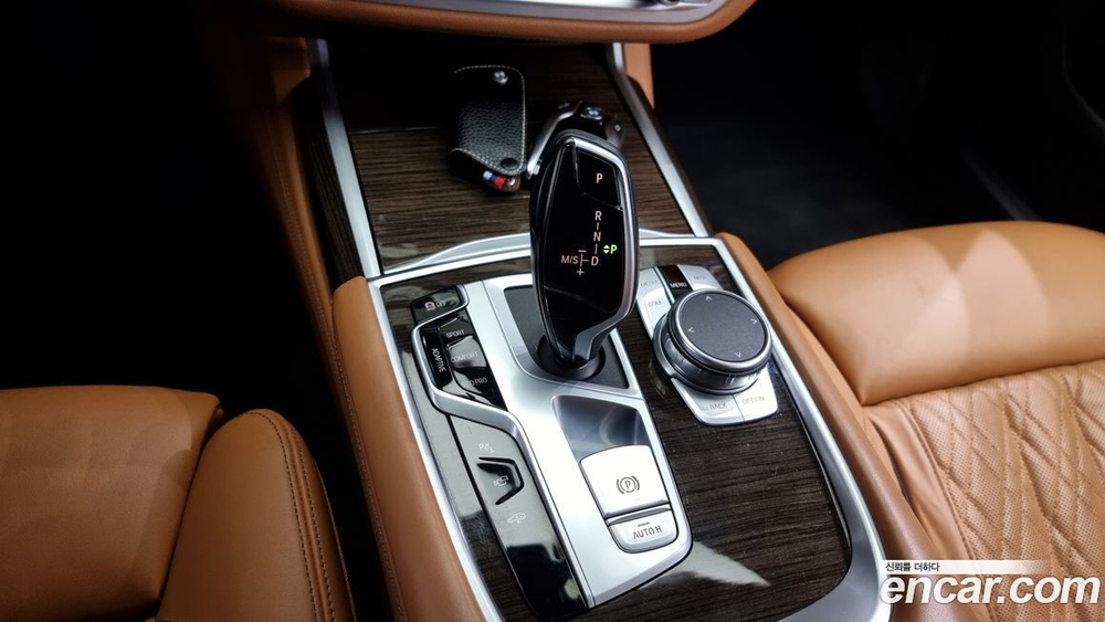 BMW 7 Series (G11) 740Li xDrive Design Pure Excellence (05.2020)