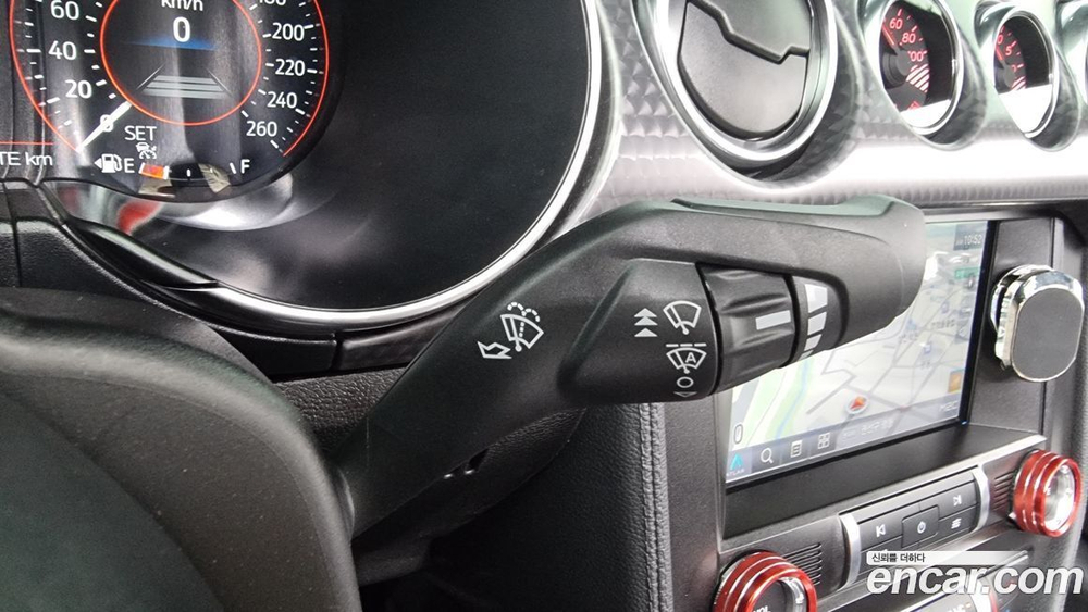 Ford Mustang GT Convertible (08.2022)