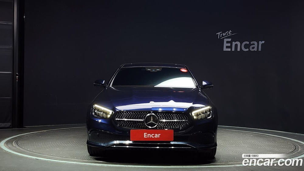 Mercedes-Benz E-Class W213 E250 Avangarde (03.2022)