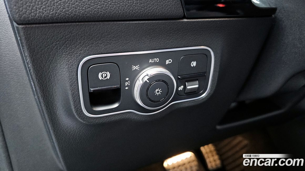 Mercedes-Benz GLA-Class H247 GLA250 4MATIC (09.2020)