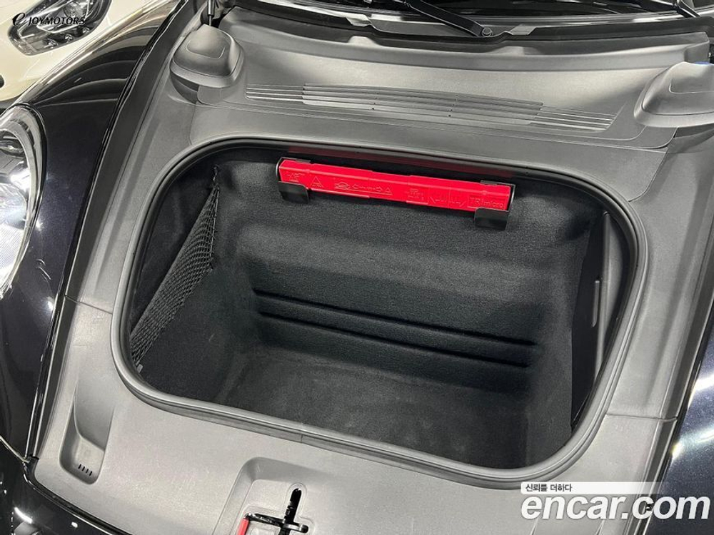 Porsche 911 (992) 타르가 4S (02.2021)