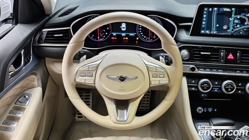 Genesis G70 2.0T (10.2019)