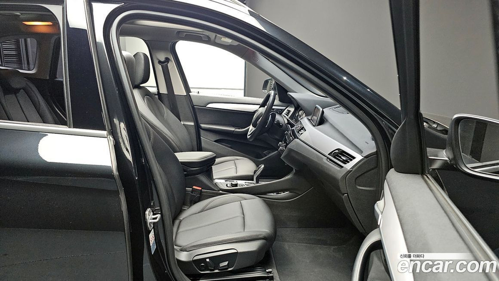 BMW X1 (F48) xDrive 20i Advantage (11.2019)