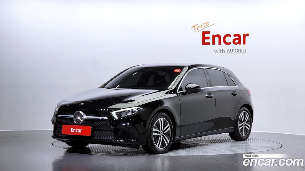 Mercedes-Benz A-Class W177 A220 Hatchback (05.2021)