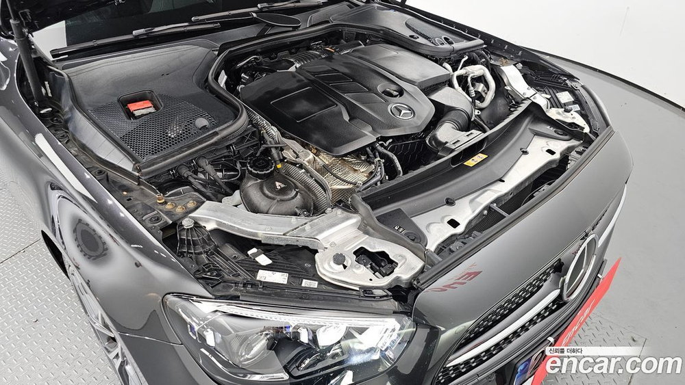 Mercedes-Benz E-Class W213 E220d 4MATIC AMG Line (12.2020)