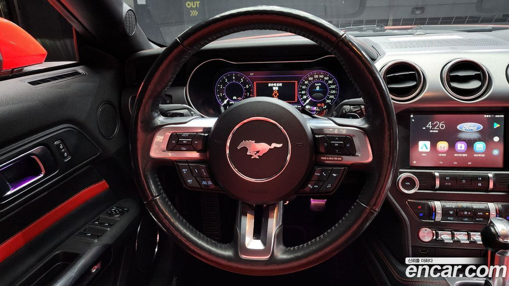 Ford Mustang Convertible (04.2021)