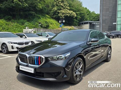 BMW 5 Series (G60) 530i xDrive (12.2023)