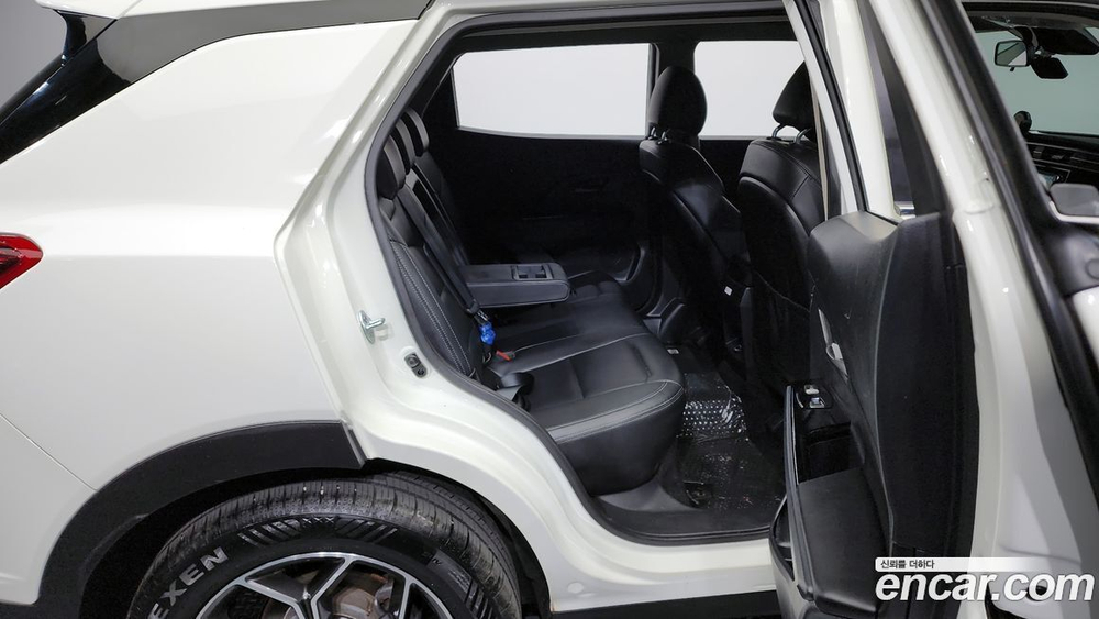 KG Mobility (Ssangyong) Beautiful Korando Дизель 1.6 2WD C5 (11.2019)