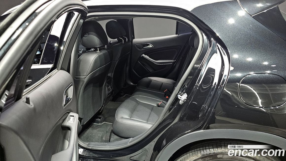 Mercedes-Benz GLA-Class X156 GLA220 Premium (09.2019)