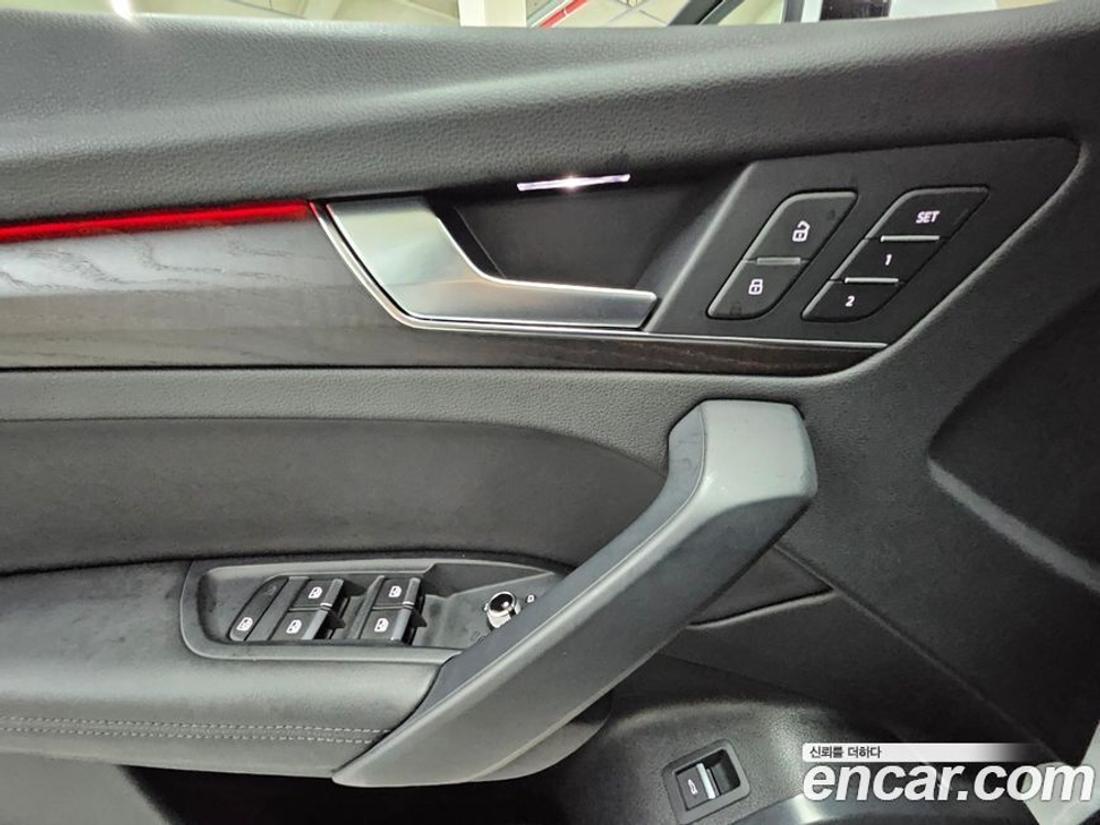 Audi Q5 (FY) 40 TDI Quattro Premium (01.2023)