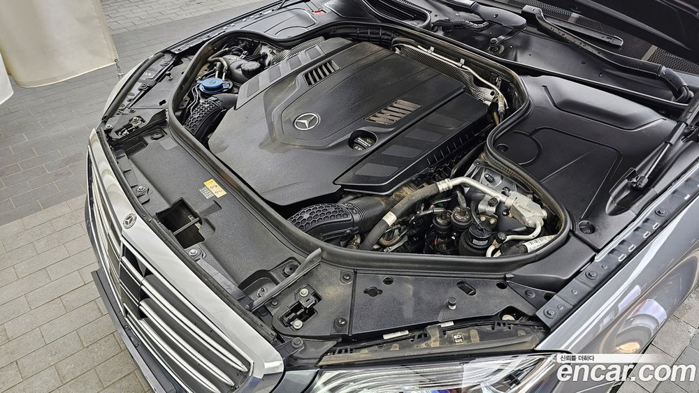 Mercedes-Benz S-Class W222 S560L 4MATIC (01.2020)
