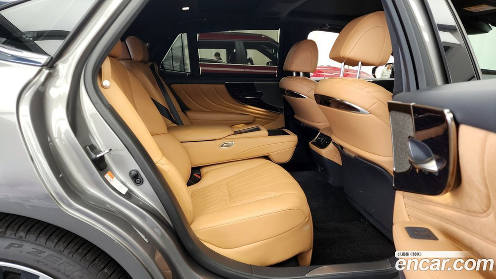 Lexus LS500 5 Generation 3.5 Luxury AWD (04.2022)