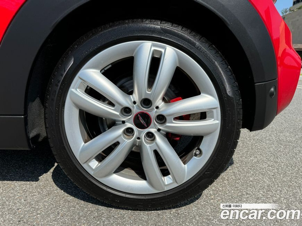 Mini Cooper S Convertible JCW (04.2020)