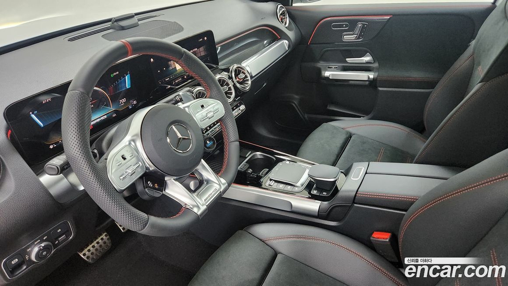Mercedes-Benz GLB-Class X247 AMG GLB35 4MATIC (12.2023)