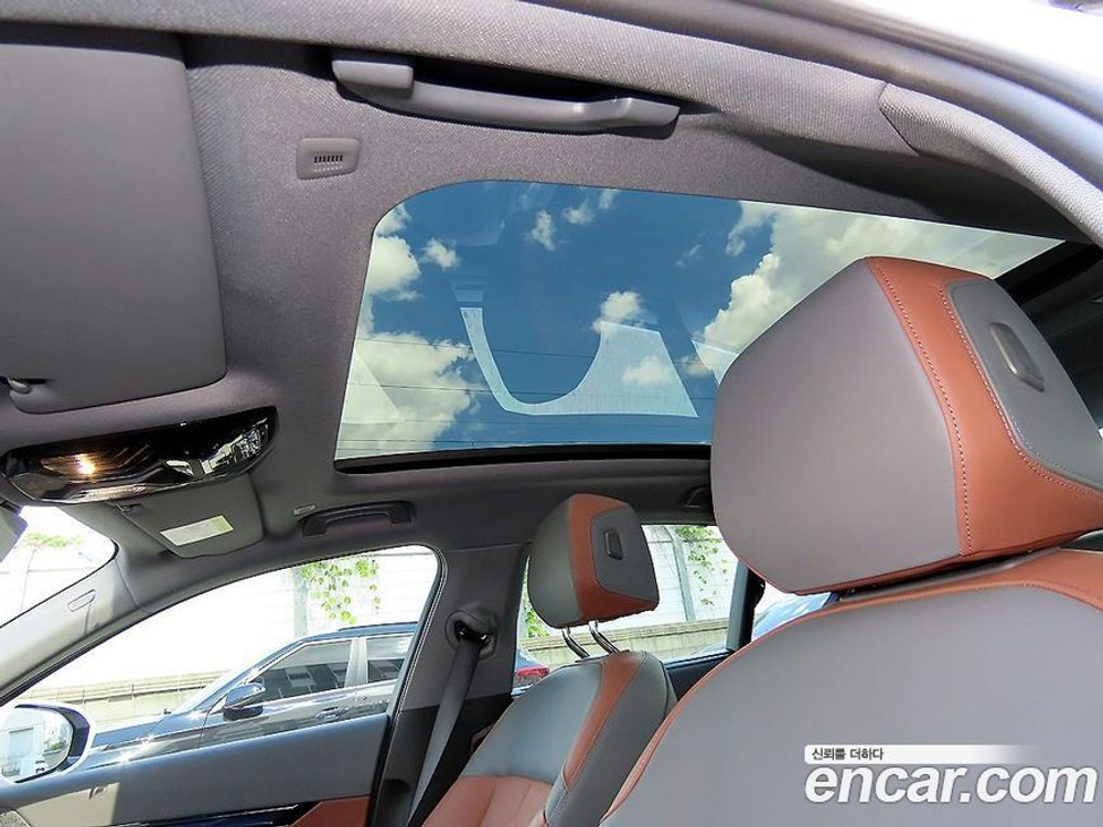 BMW 5 Series (G60) 530i xDrive (12.2023)