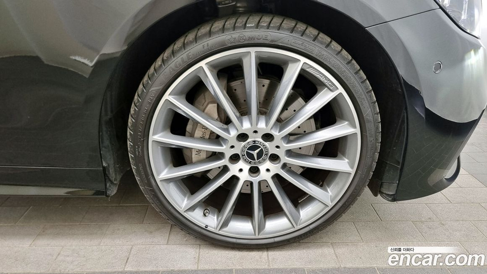 Mercedes-Benz E-Class W213 E450 4MATIC Cabriolet (06.2023)