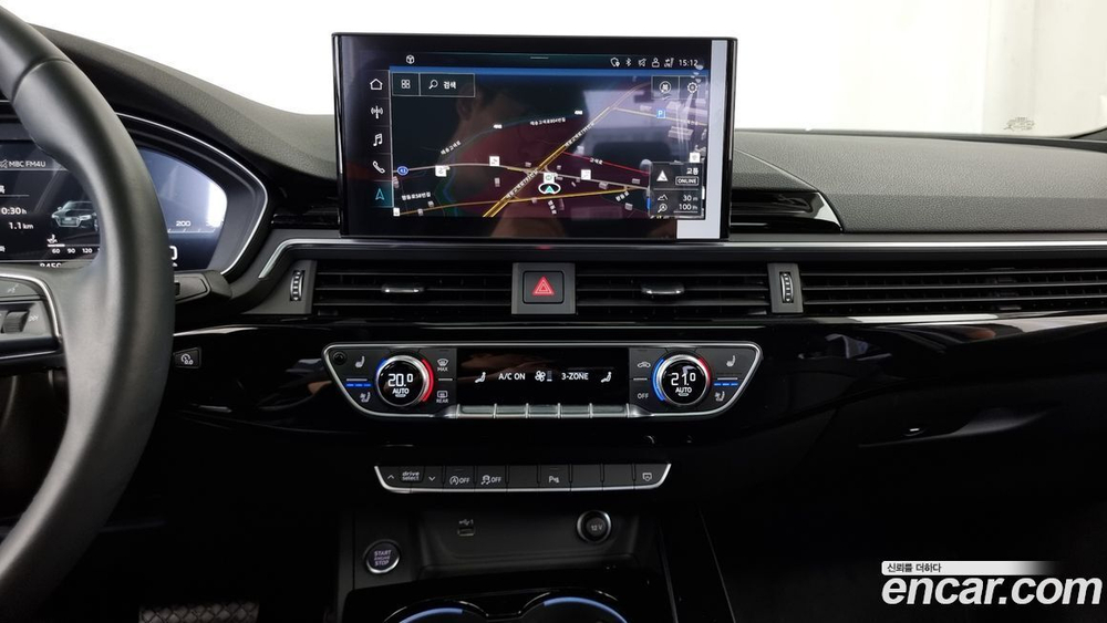 Audi A4 (B9) 40 TFSI Premium (08.2022)