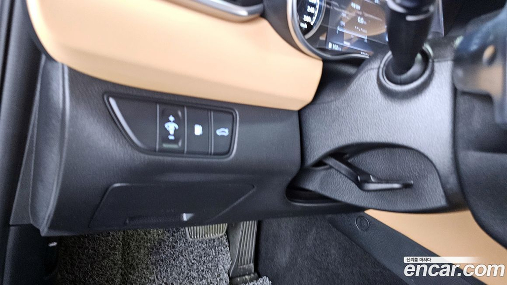 Genesis The New G70 Бензин 2.0T 2WD (05.2022)