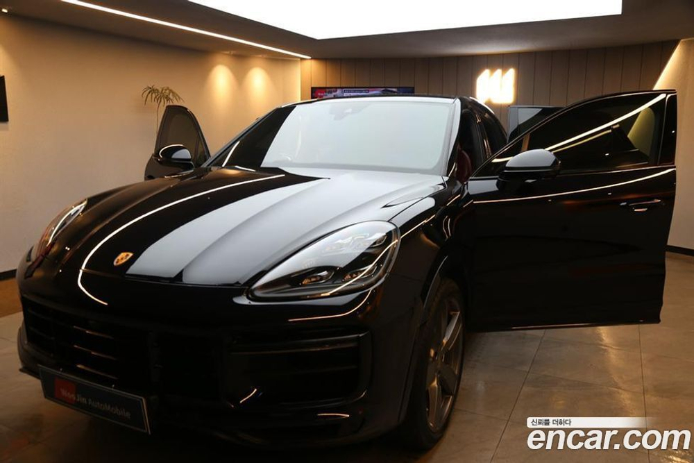 Porsche Cayenne (PO536) 4.0 Turbo Coupe (09.2020)