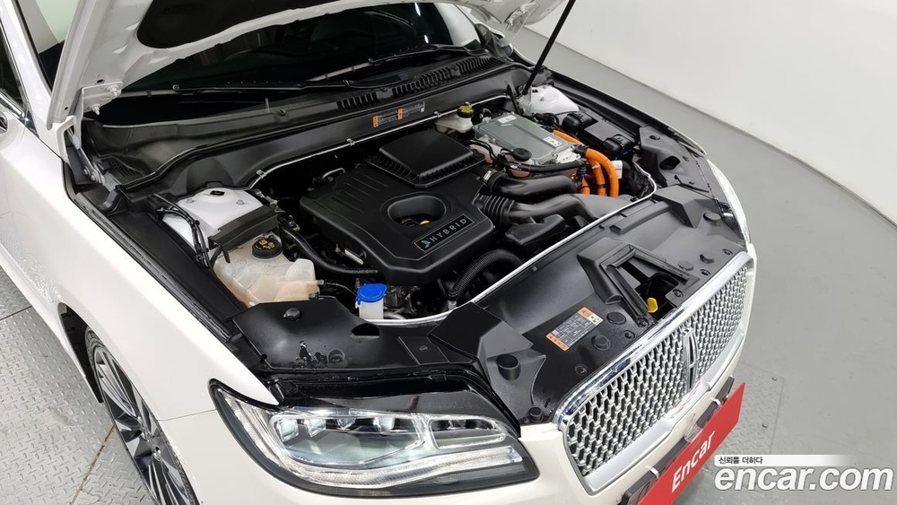 Lincoln New MKZ Hybrid (10.2019)