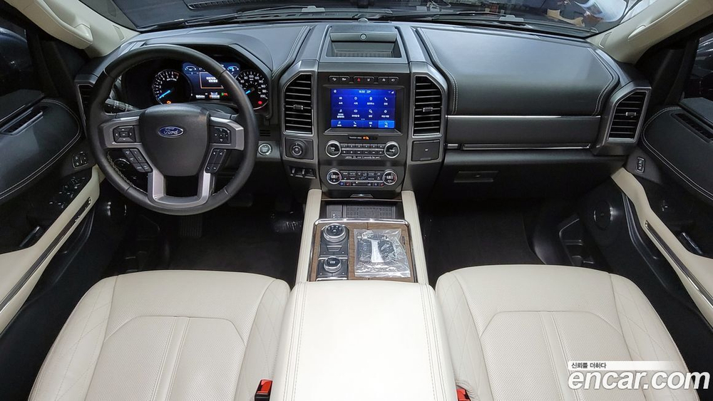 Ford Expedition Platinum 4WD (12.2021)
