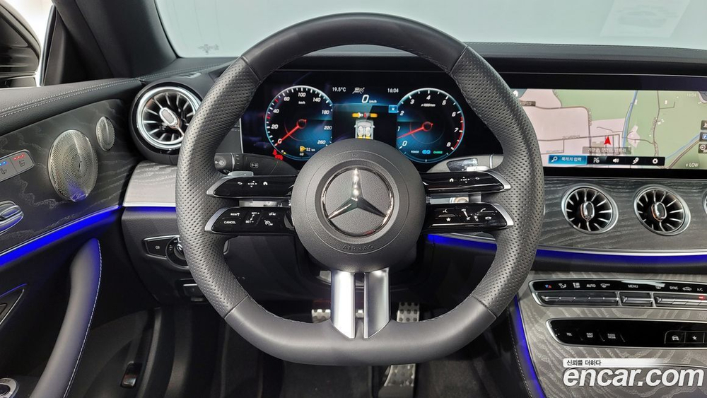 Mercedes-Benz E-Class W213 E450 4MATIC Cabriolet (07.2023)