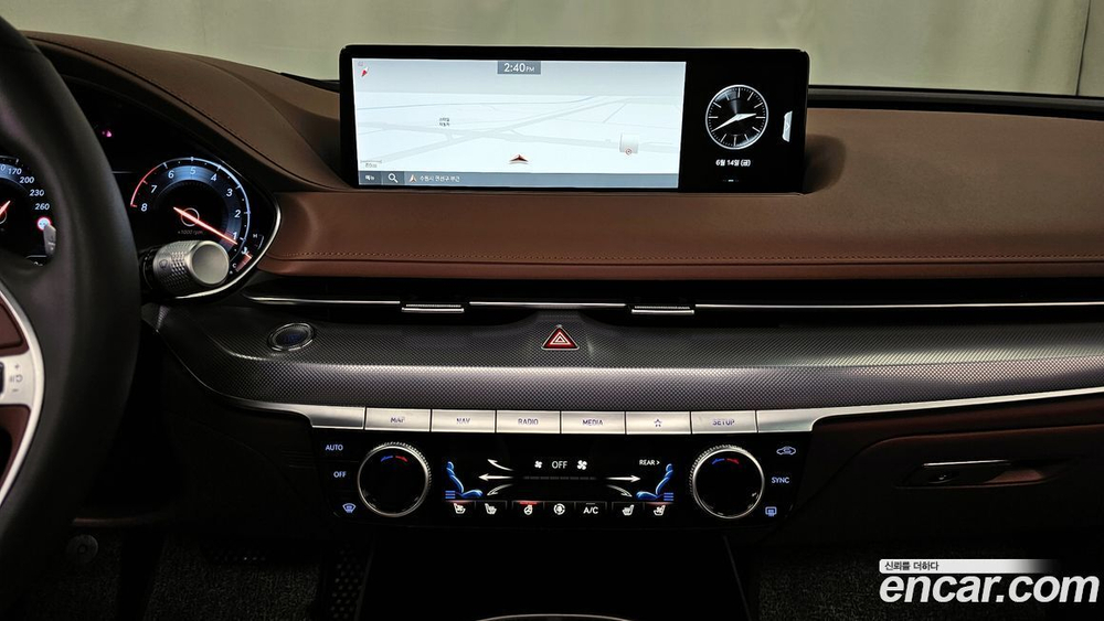 Genesis G80 (RG3) Бензин 2.5 Turbo AWD (09.2022)